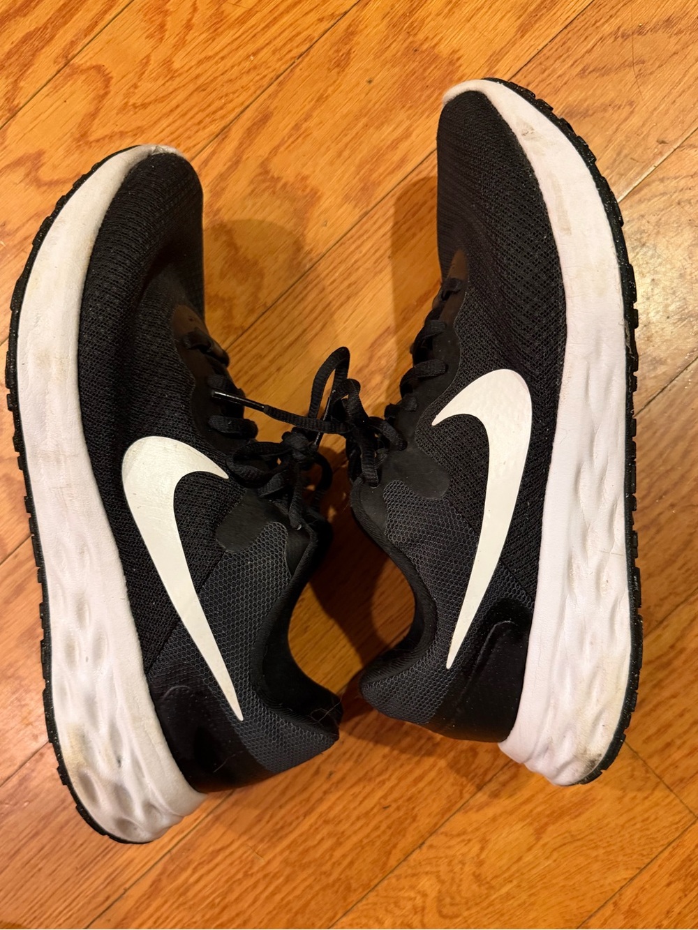 Nike Kids Black and White Casual Running Sneakers